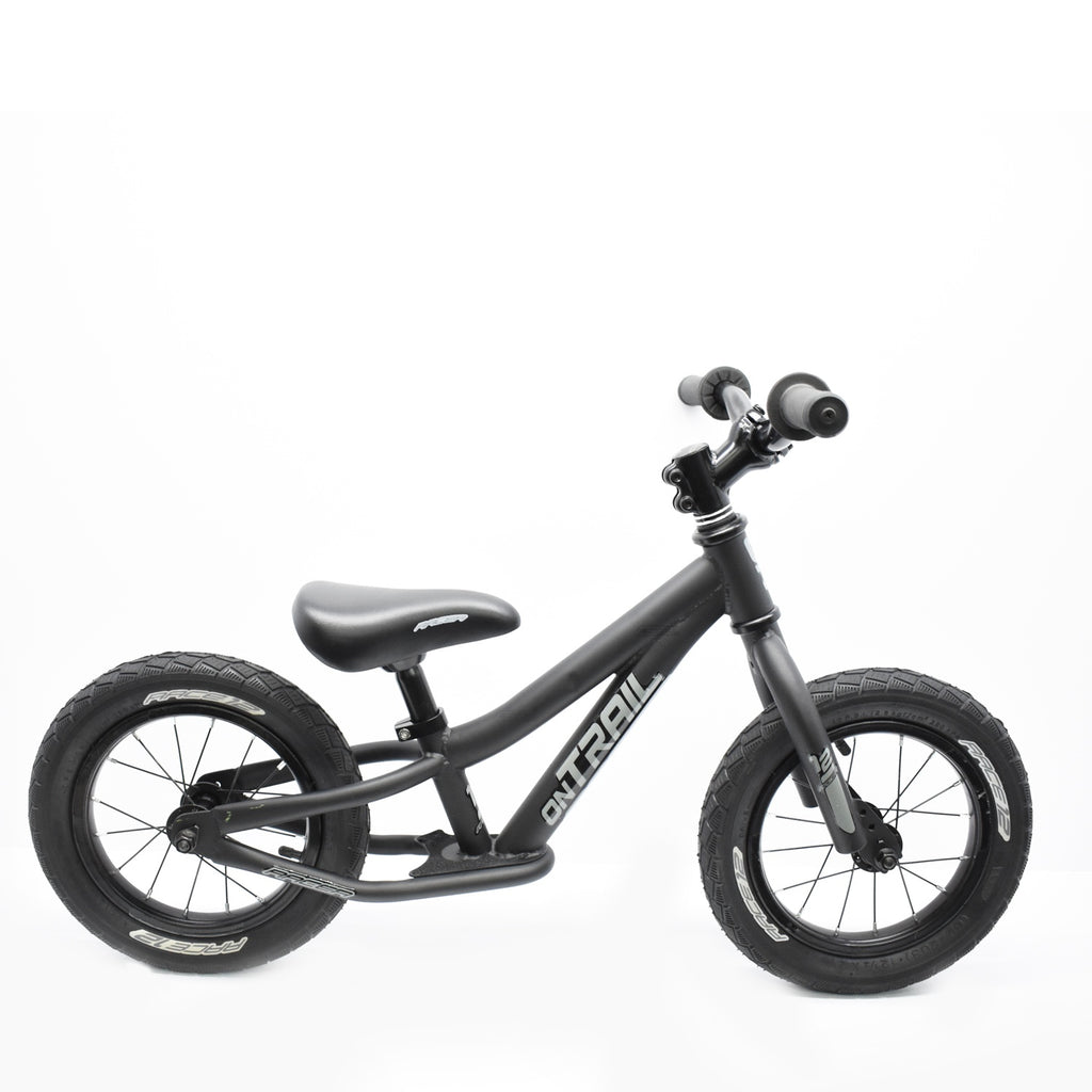 BICICLETA ON TRAIL DE BALANCE RACER (PREBIKE) NEGRO